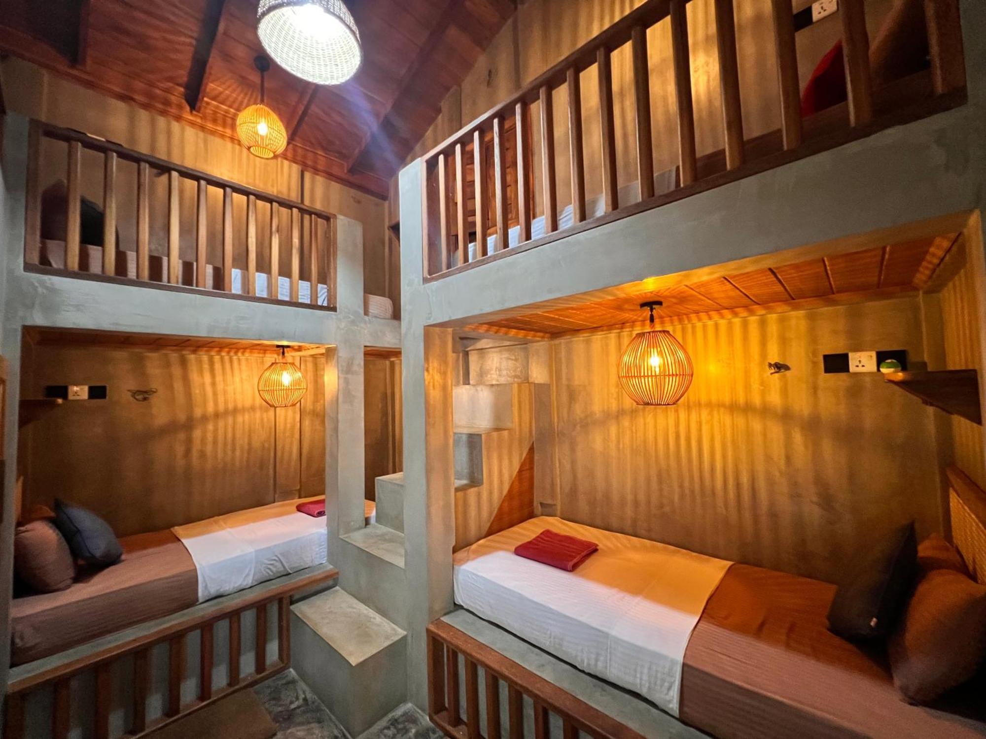 Roy'S Villa Szigirija Kültér fotó